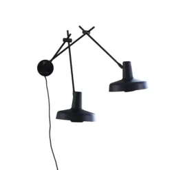 Arigato 2 vägglampa, svart 70cm