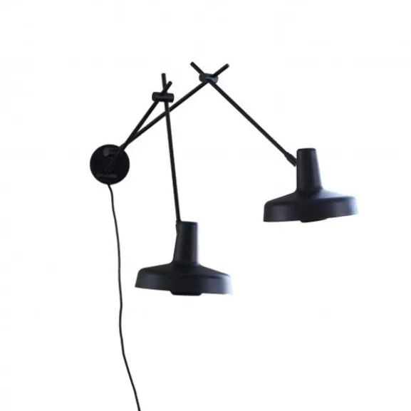 Arigato 2 vägglampa, svart 70cm