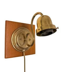 Belle Vägglampa, mässing