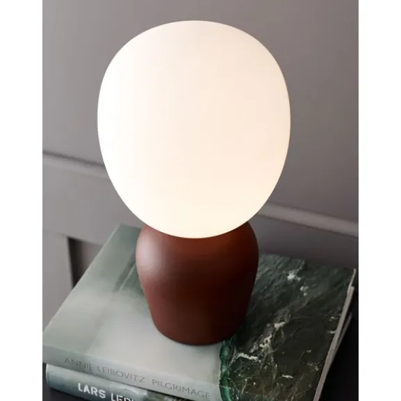 Buddy bordslampa, mörk roststruktur/opal