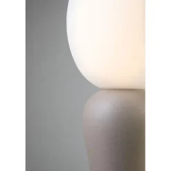 Buddy bordslampa, sandstruktur/opal