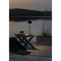 Capri bordslampa svart fyrkantig