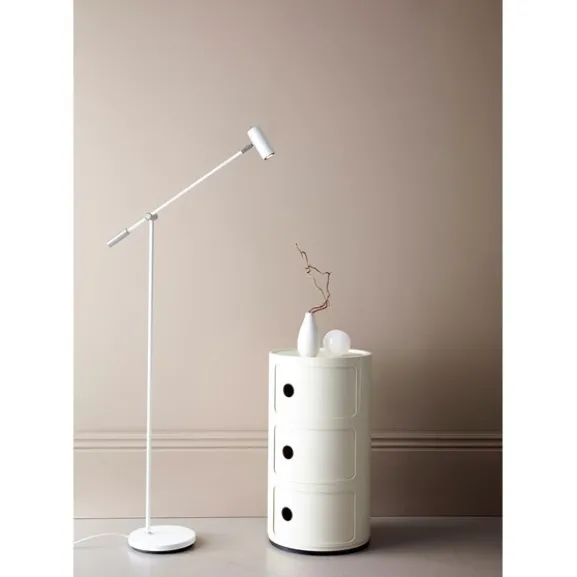 Cato golvlampa LED, mattvit 133,9cm