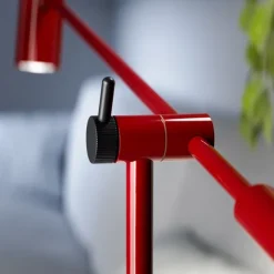 Cato golvlampa ruby red/svart DIM