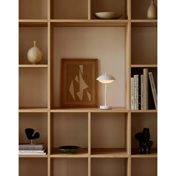 Clam Portabel bordslampa White