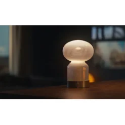 Essence glas Misty portable bordslampa, mässing/glas