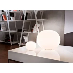 Glo-ball Basic zero bordslampa, opalglas 19cm