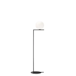 IC Lights F2 golvlampa, mattsvart 185cm