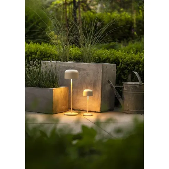 Lille mini bordslampa usb 2200K/2700K dimbar Sand