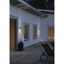 Modena vägglykta kvadrat vit