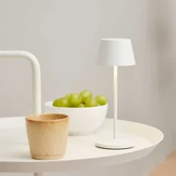 Modi micro vit Bordslampa