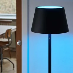 Modi Svart Golvlampa