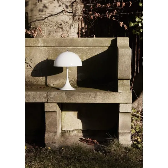 Panthella 250 portabelbordslampa, opal