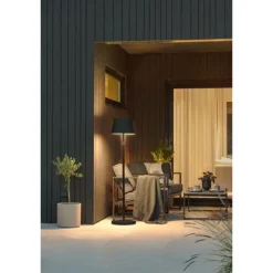 Pomezia golvlampa RGB, svart