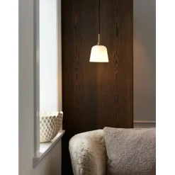 Room 49 Pendel Opal/mässing Ø15