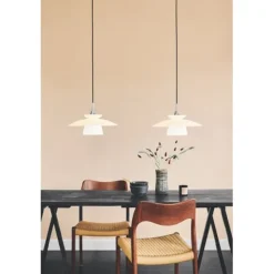 SCANDINAVIA Taklampa Ø40 Opal / Krom
