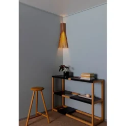 Secto Corner vägglampa, Valnöt