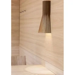 Secto vägglampa, valnöt 45cm