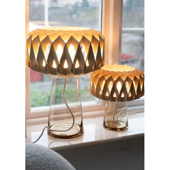 Signature 35 bordslampa amber/björk