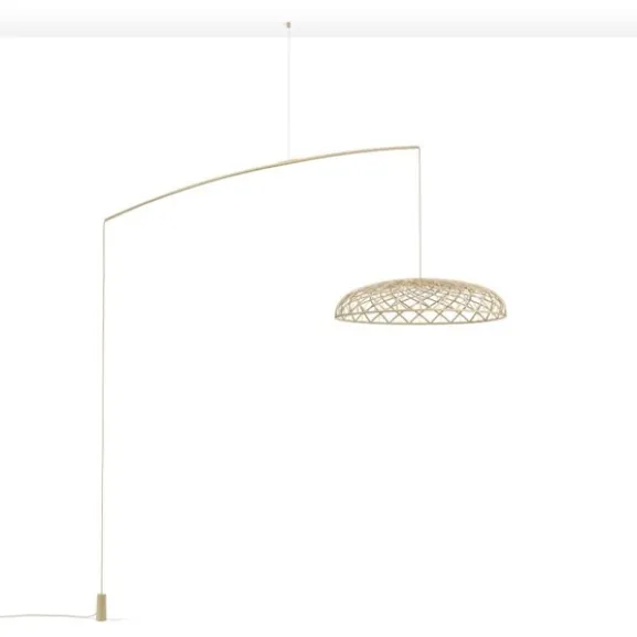Skynest motion, Almond