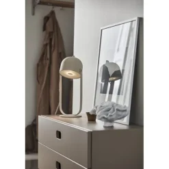 Svejk 13 bordslampa, beige