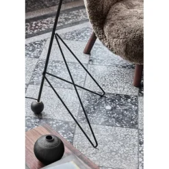 Tripod HM8 golvlampa, svart 134cm
