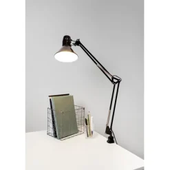 Venla bordslampa m. spännbart bordsfäste svart