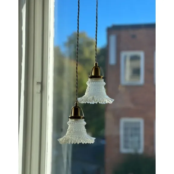 Vintage fönsterlampa, mässing/frostat glas